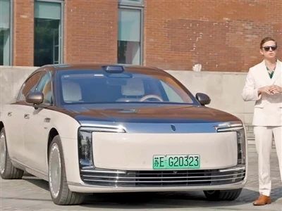 China’s Most Luxurious EV Does Not Disappoint