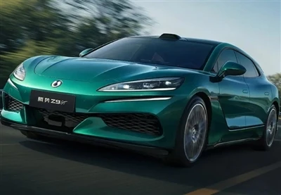Denza Launches Z9GT With Record 1,036 km Electric Range