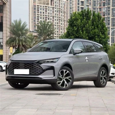2025 Tang DM-I 7 Seats Plug in Hybrid